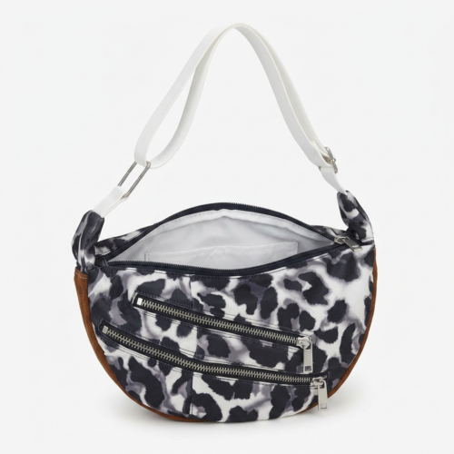 Bolso Bandolera Estampado Animal Print Azul y Blanco